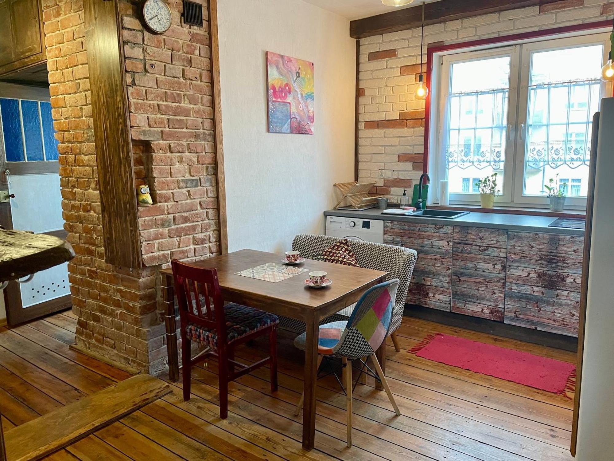 Apartament Do Zobaczenia Olsztyn Miejsce Nieidealne Bagian luar foto